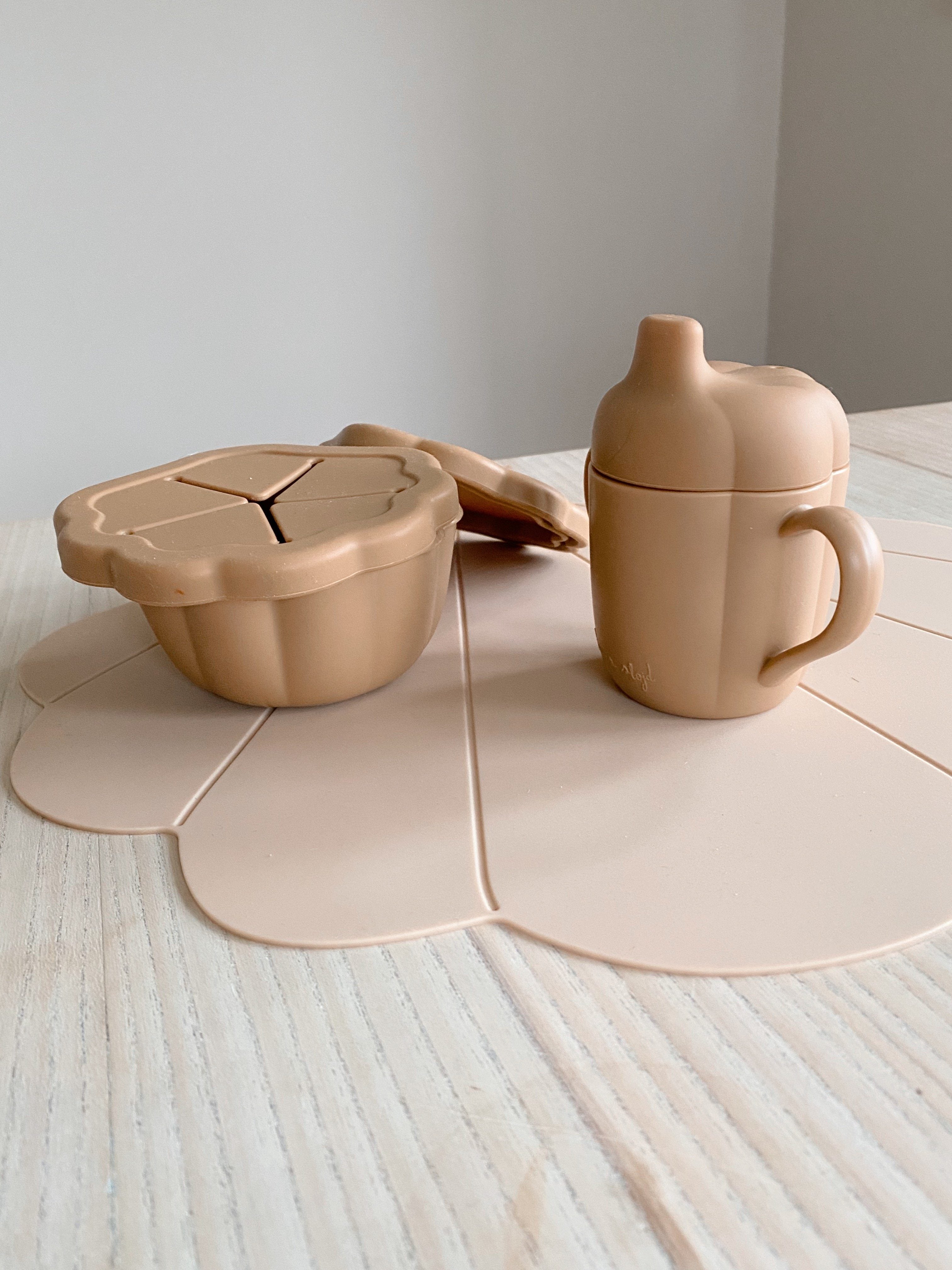 Konges Slojd - Siliconen serviesset Clam - Terra cotta