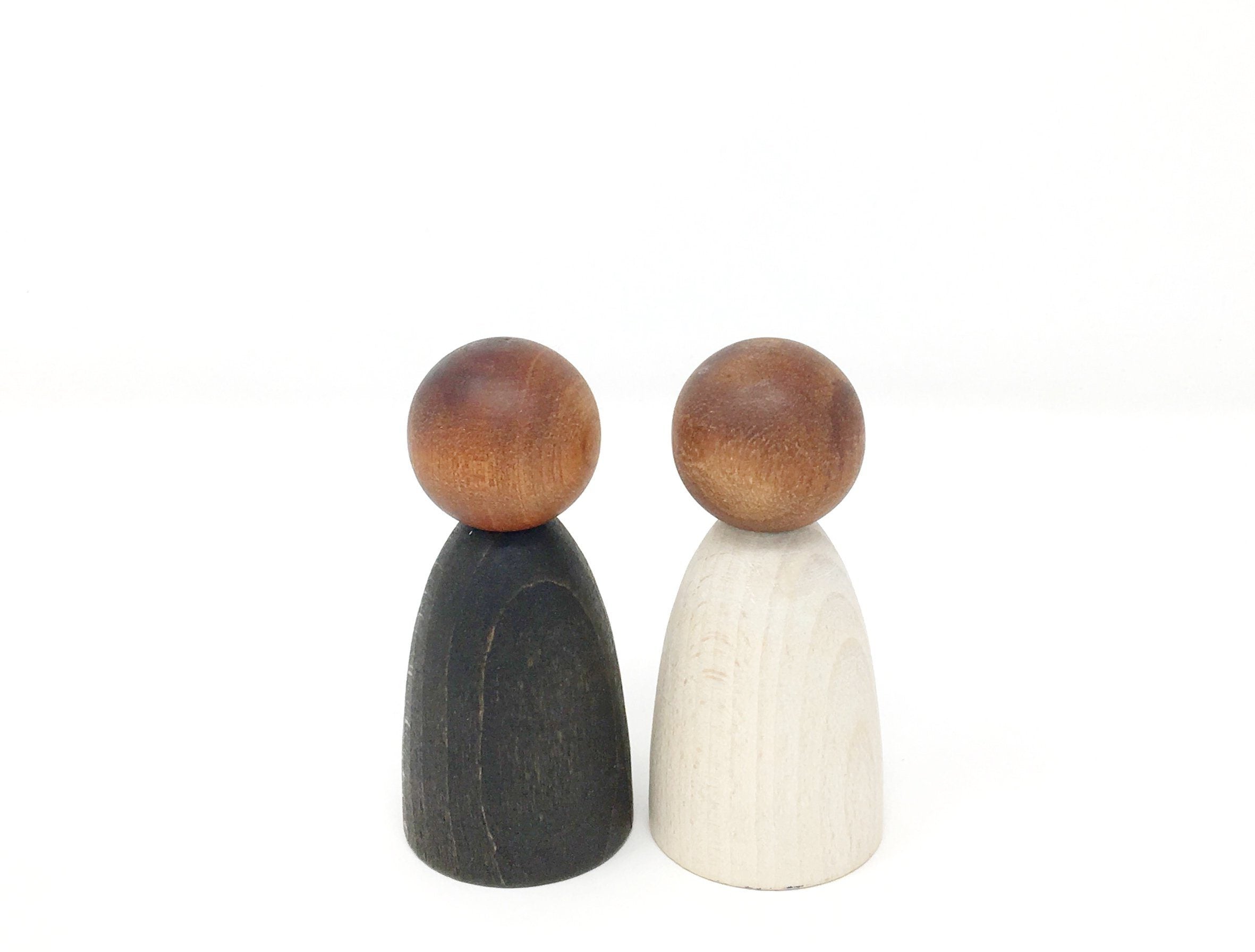 2 houten Nins - donker hout - Grapat